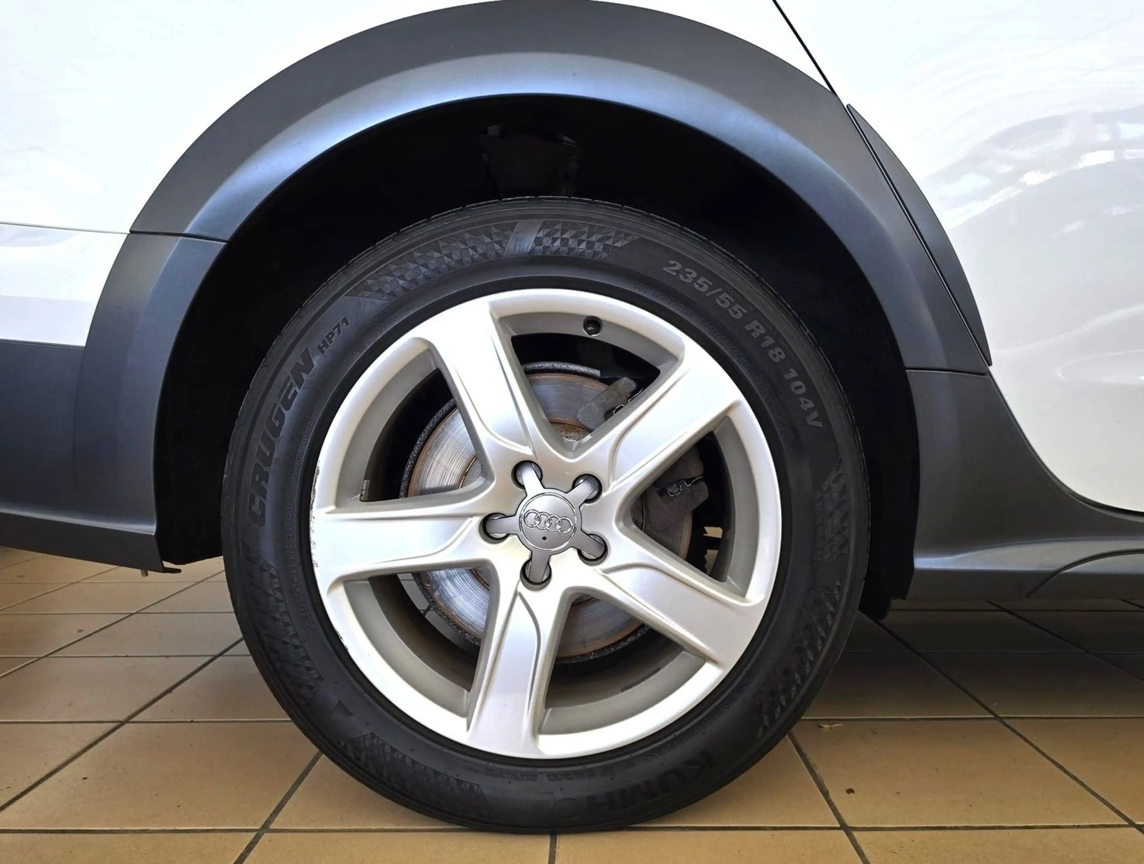 Audi A6 allroad 3.0 TDI XENON Panorama Kamera Anhängerk. 8 Fach — photo 11