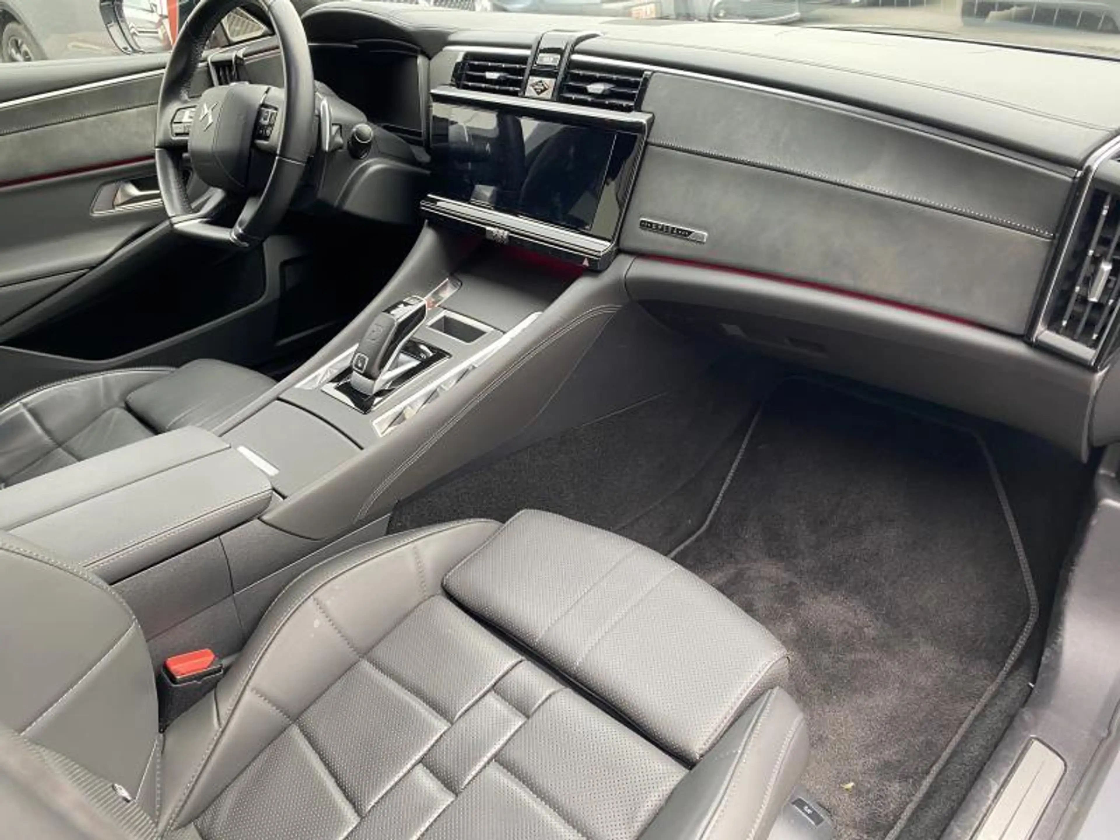 DS Automobiles DS 9 RIVOLI + — photo 13