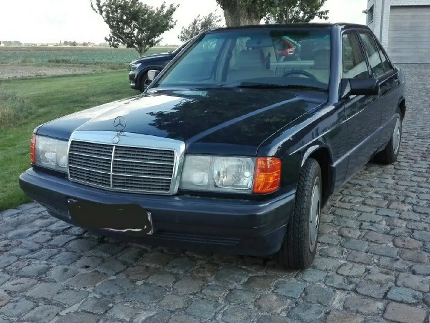 Mercedes-Benz 190 E 1.8 Bleu - 1