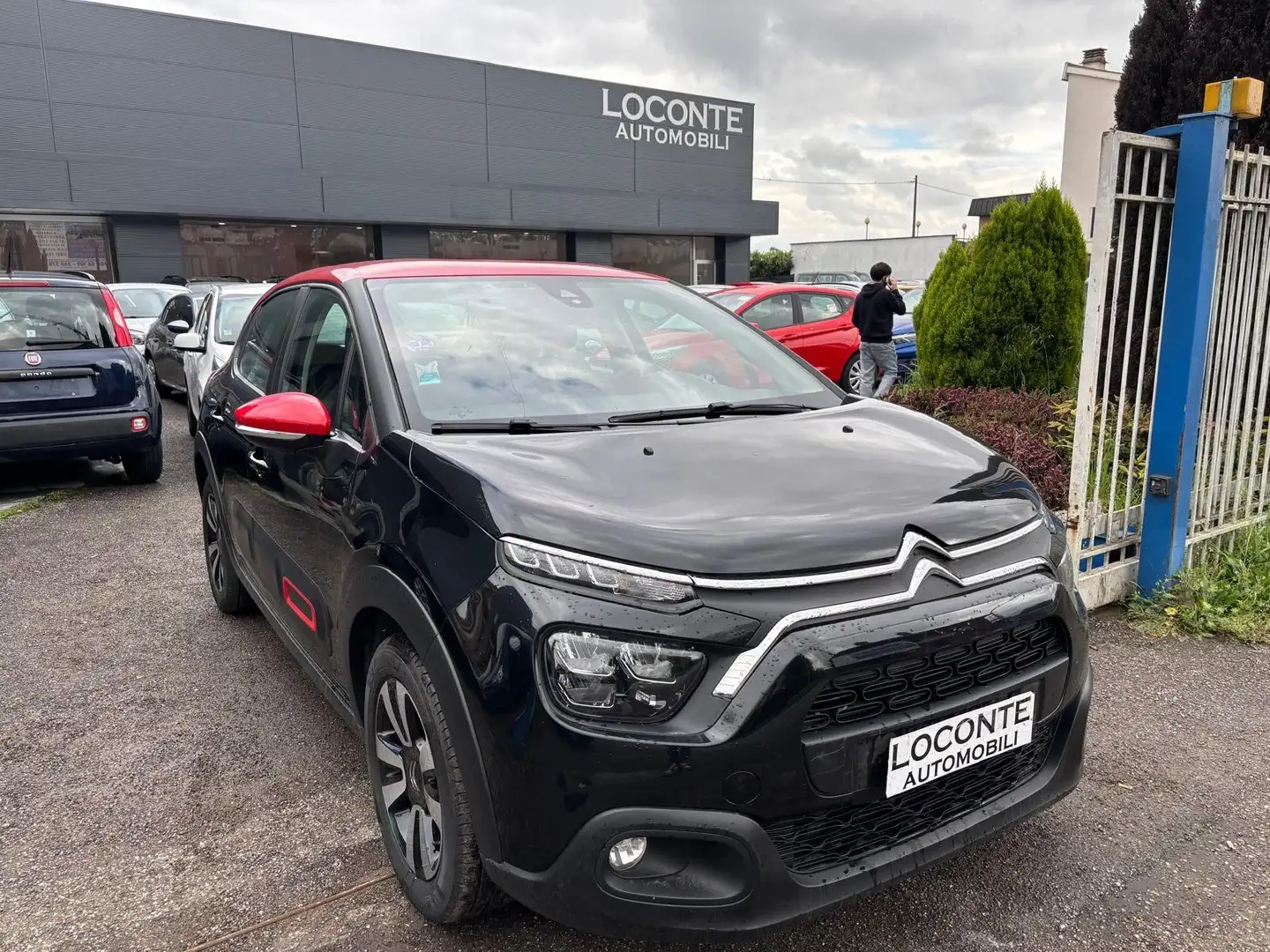 Citroen C3 1.2 puretech Shine Pack s Nero - 1