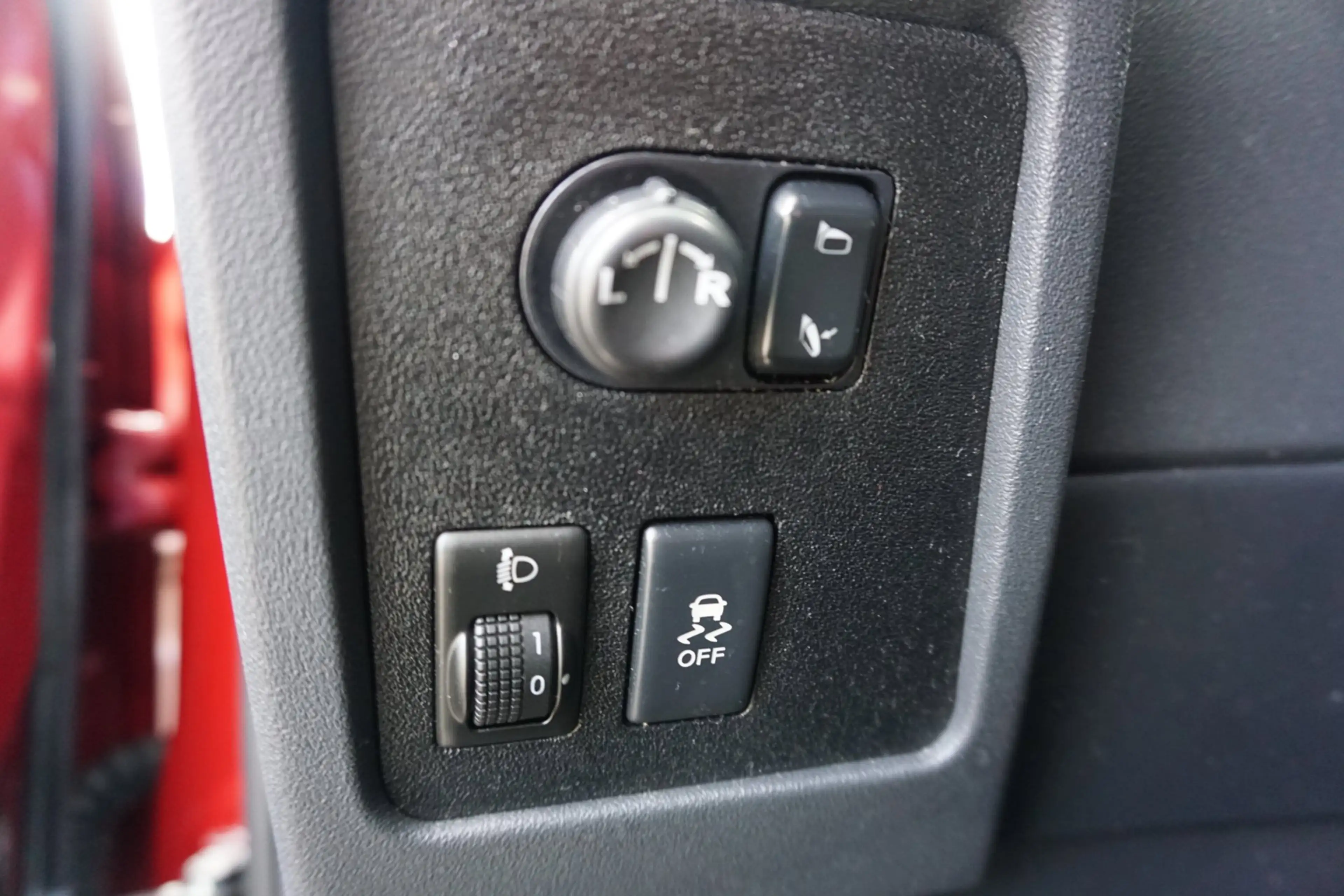 Nissan Qashqai 1.6 Connect Edition — photo 6