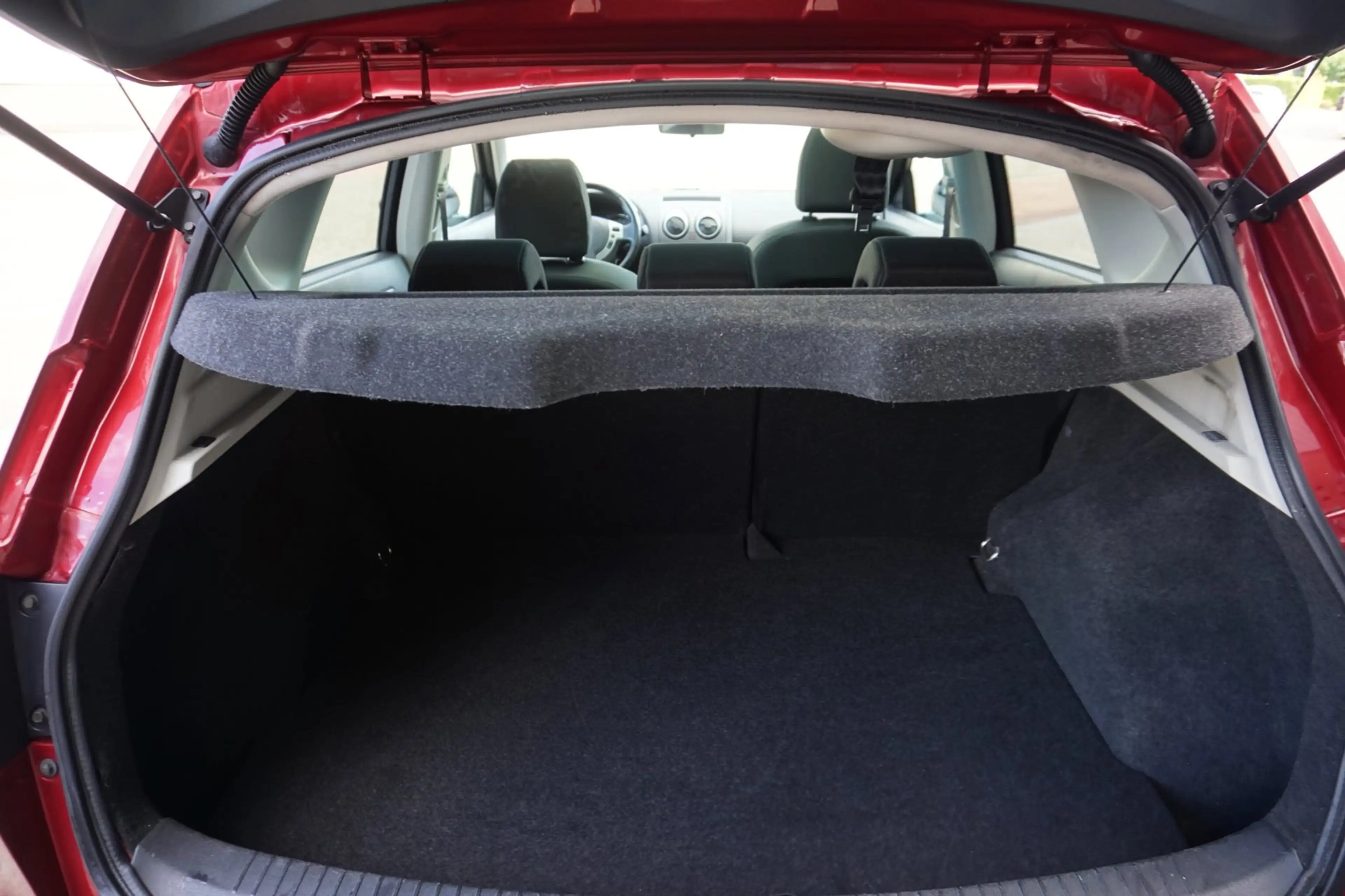 Nissan Qashqai 1.6 Connect Edition — photo 18