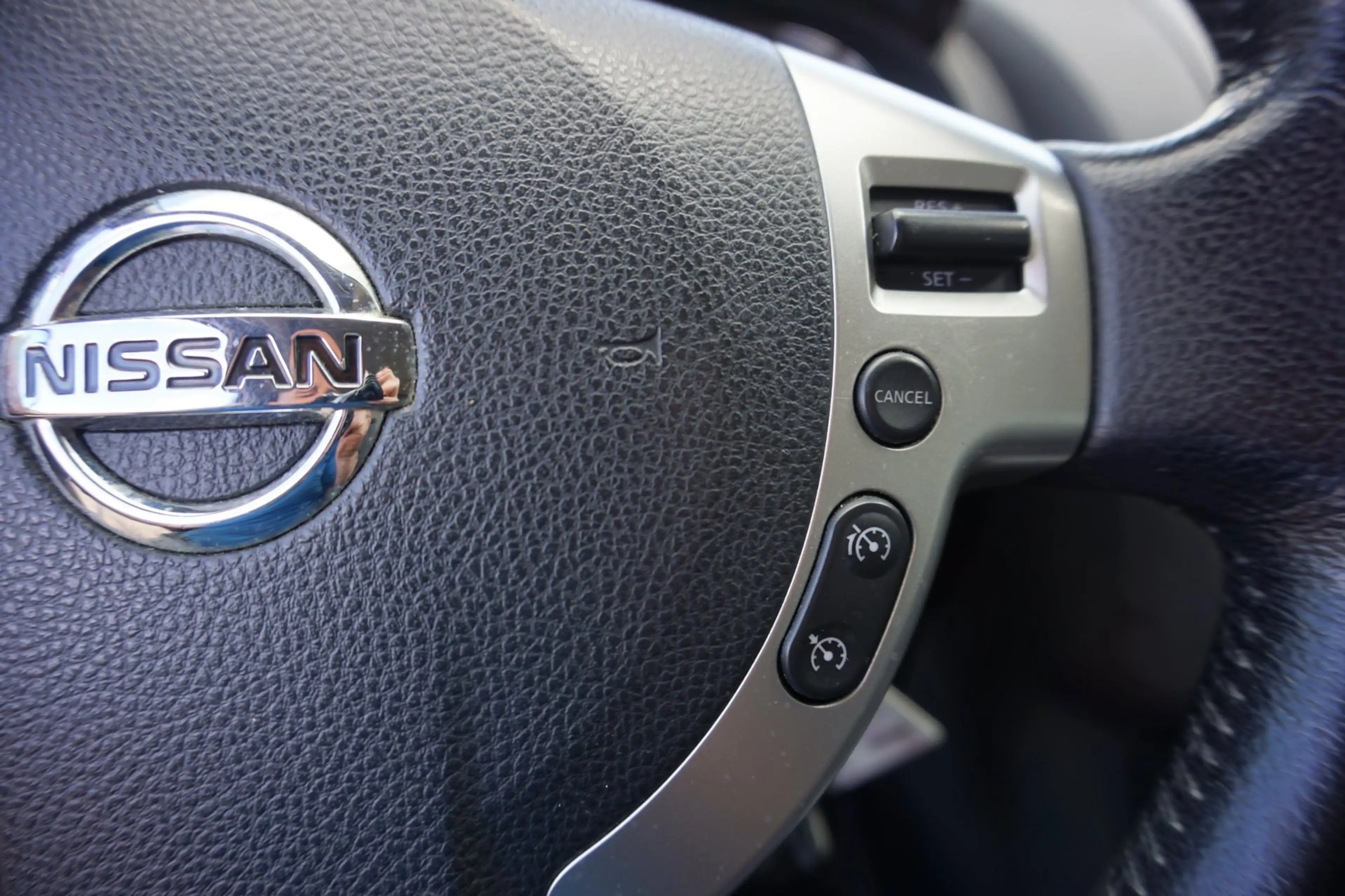 Nissan Qashqai 1.6 Connect Edition — photo 10