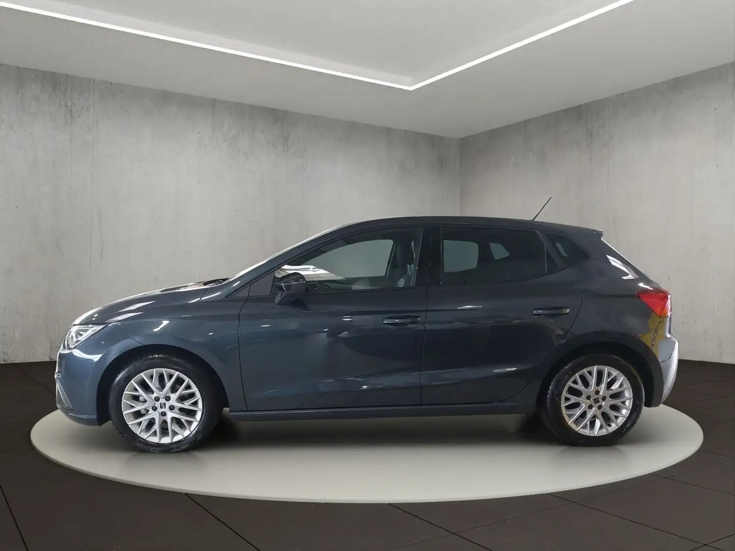 SEAT Ibiza FR Grau - 2