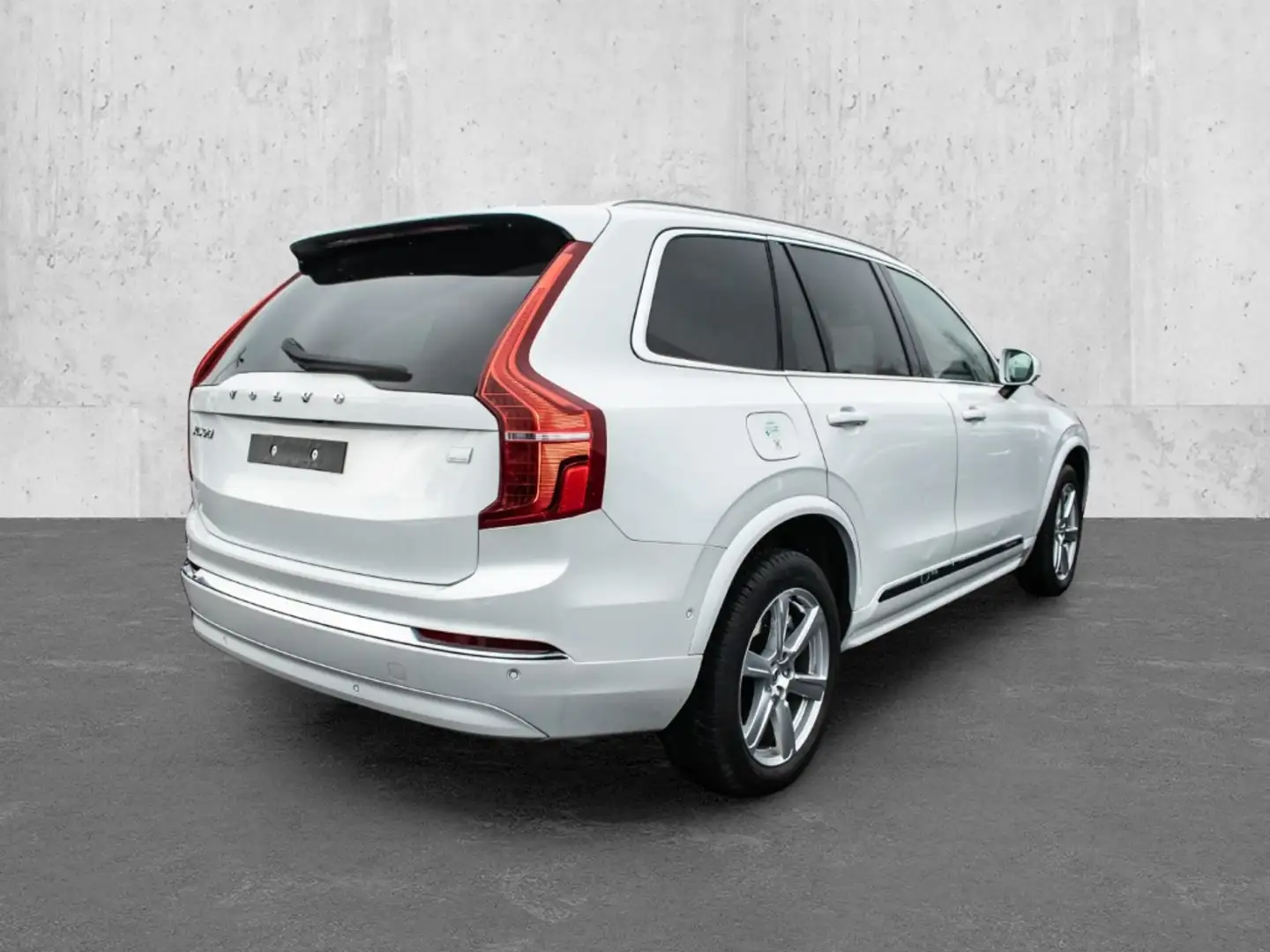 Volvo XC90 Plus Bright Recharge Plug-In Hybrid AWD T8 Twin En Weiß - 2