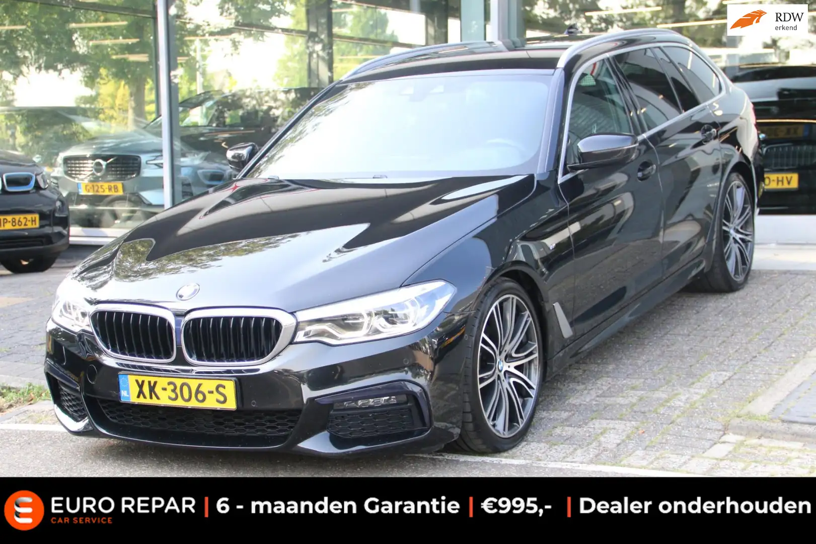 BMW 520 5-serie Touring 520i High Executive M-PAKKET NL-AU Zwart - 1
