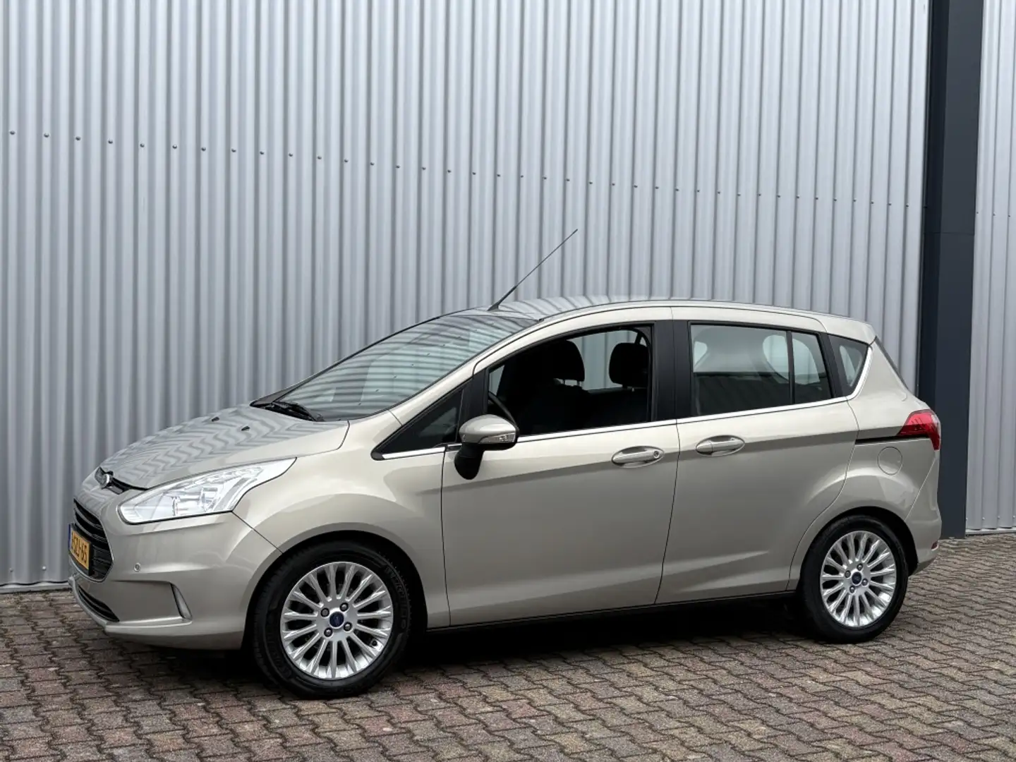 Ford B-Max 1.0 EcoBoost 125PK Titanium | Voorruit verw. | Cam Gris - 2