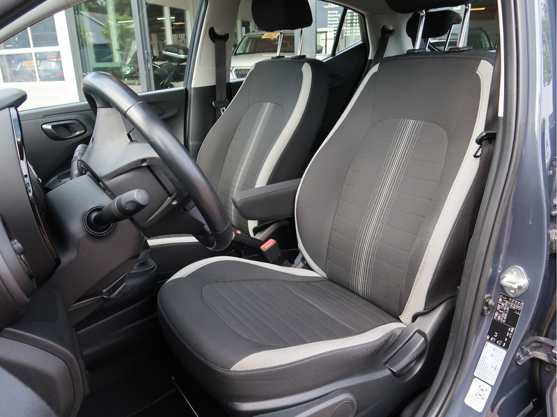 Hyundai i10 1.0 Automaat | Carplay - Android Auto | Cruise Con — photo 11