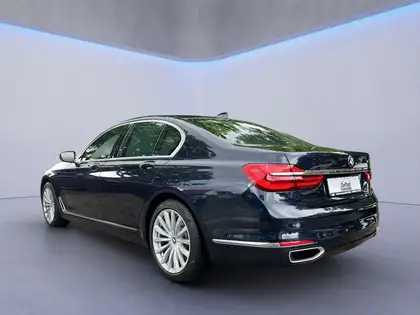 Annonce voiture d'occasion BMW 740 - CARADIZE