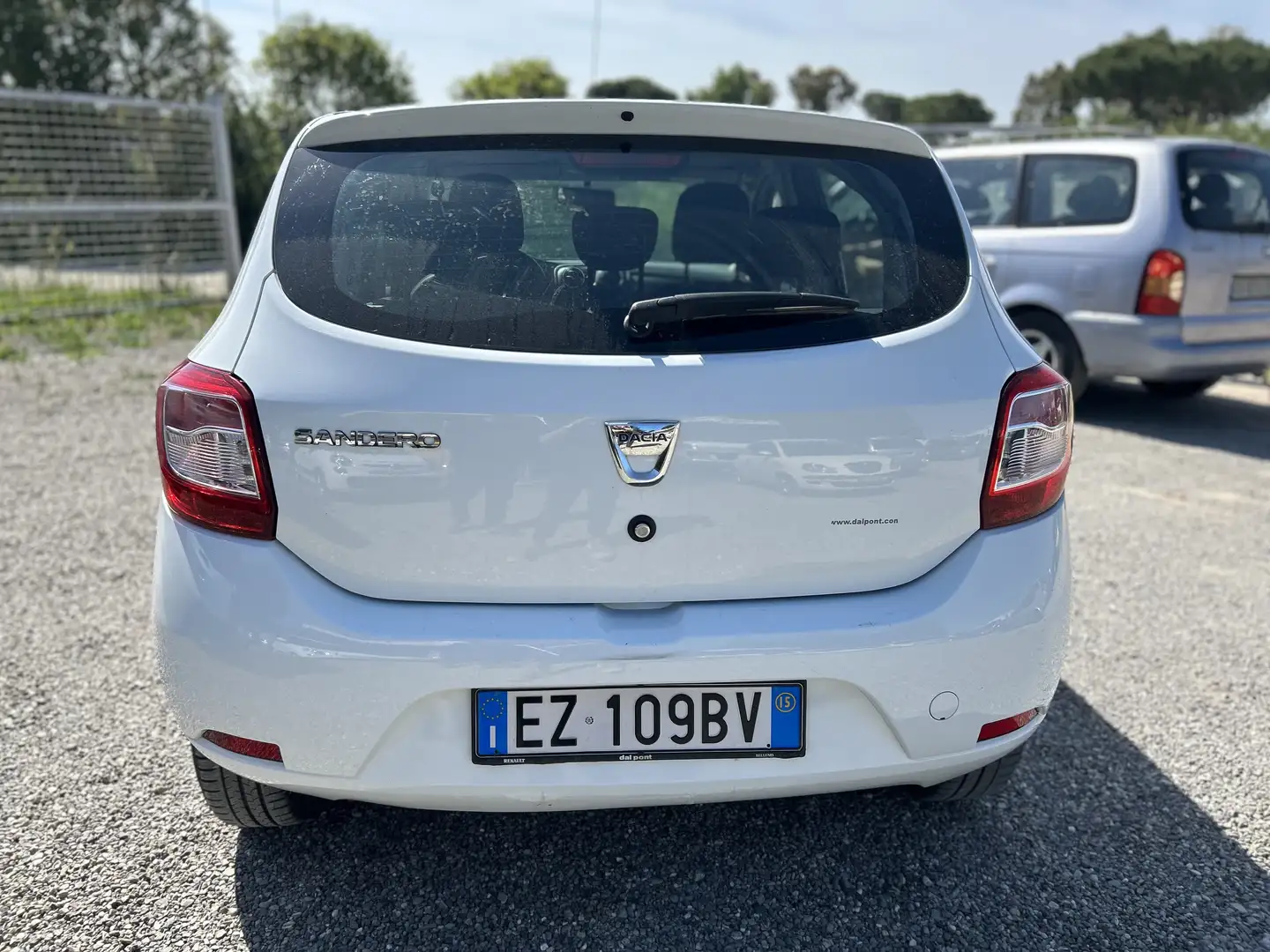 Dacia Sandero Sandero 1.2 Ambiance Gpl 75cv *NEOPATENTATI*i* Bianco - 2