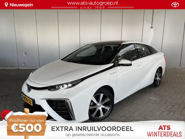 Toyota Mirai FCV Executive | Vollederen bekleding | Stoelverwar