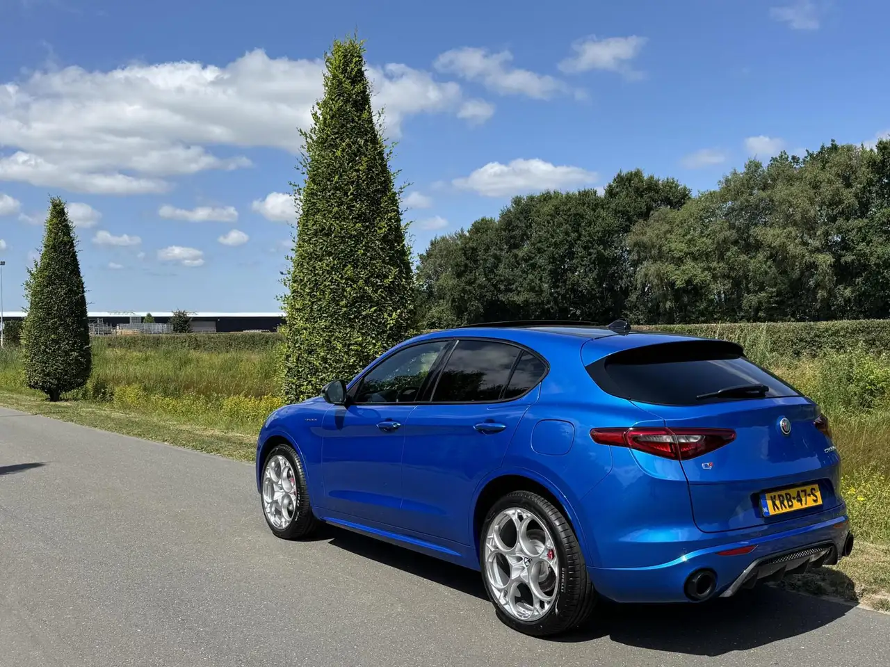 Alfa Romeo Stelvio 2022 — фото 7