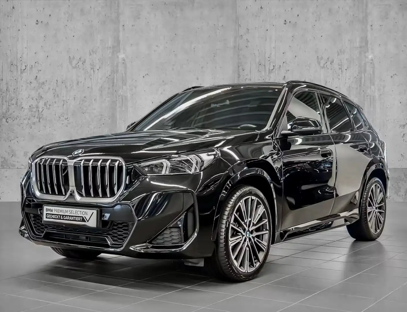 BMW X1 18i / M-Sport  Pro /  sdrive / Uff Bmw 🇩🇪 Zwart - 1