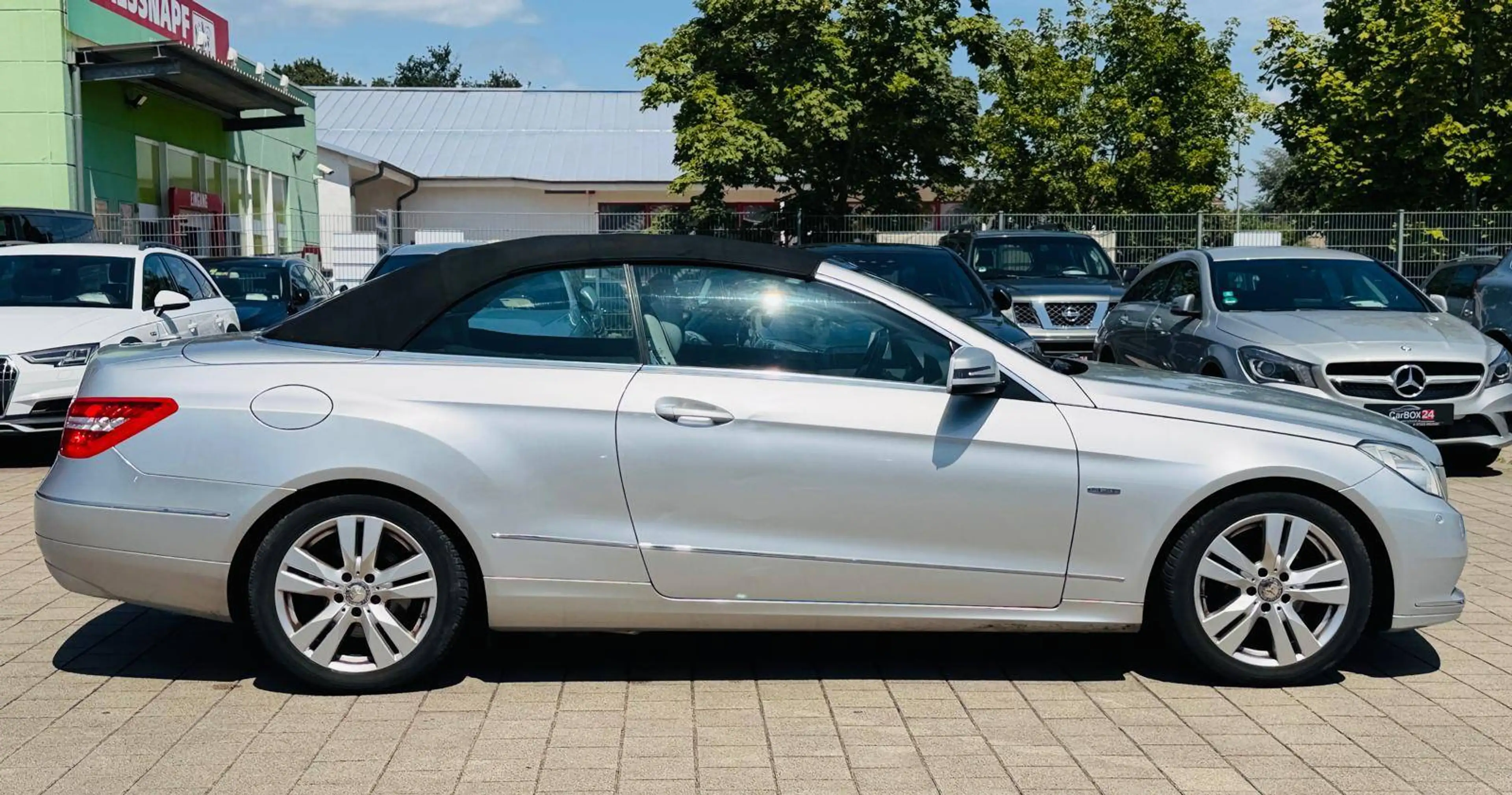 Mercedes-Benz E 250 CGI Cabrio BlueEfficiency Avantgarde TÜV NEU & Service Neu Garantie Finanzierung möglich — photo 23