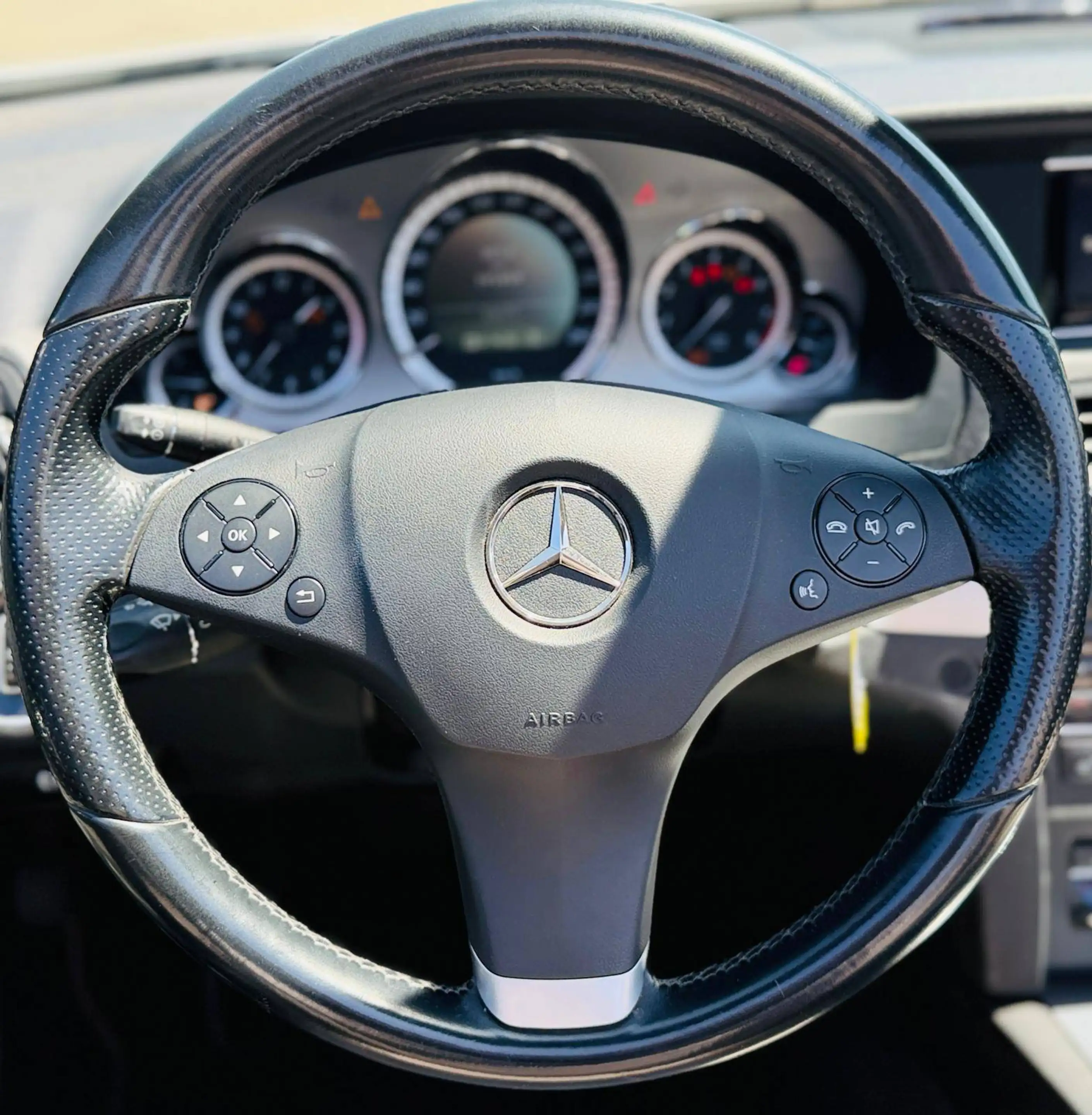 Mercedes-Benz E 250 CGI Cabrio BlueEfficiency Avantgarde TÜV NEU & Service Neu Garantie Finanzierung möglich — photo 13