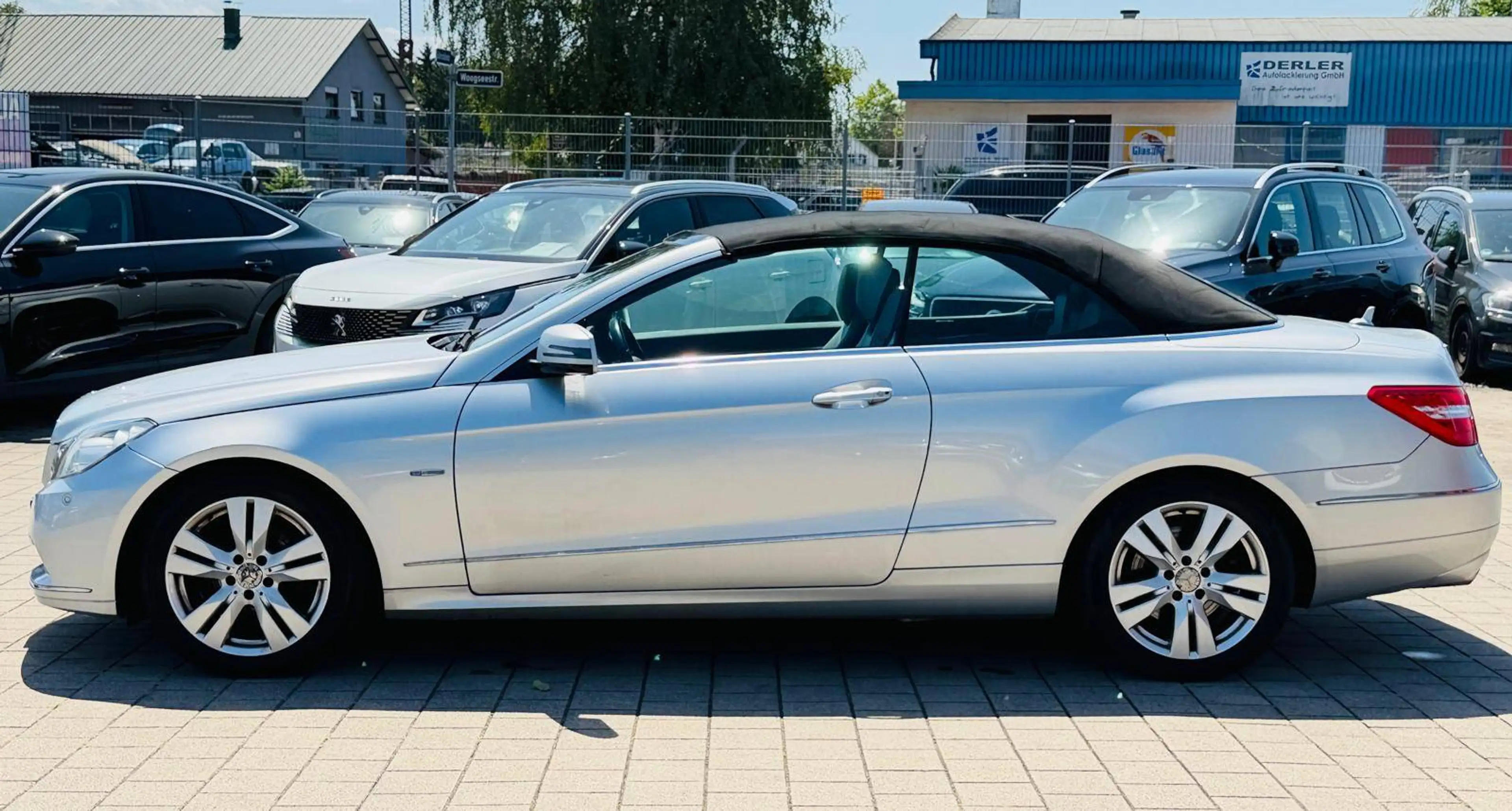 Mercedes-Benz E 250 CGI Cabrio BlueEfficiency Avantgarde TÜV NEU & Service Neu Garantie Finanzierung möglich — photo 24