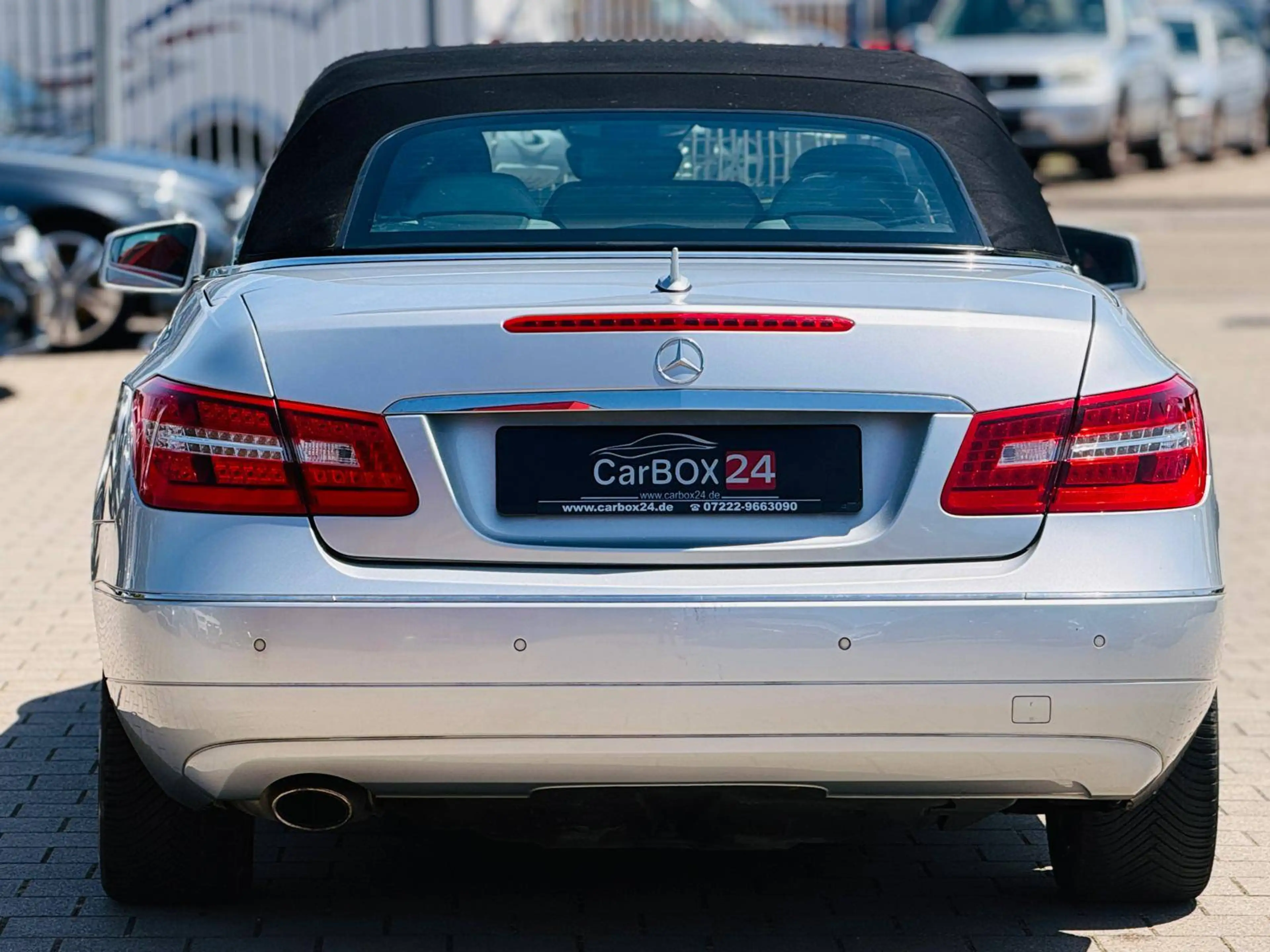 Mercedes-Benz E 250 CGI Cabrio BlueEfficiency Avantgarde TÜV NEU & Service Neu Garantie Finanzierung möglich — photo 26
