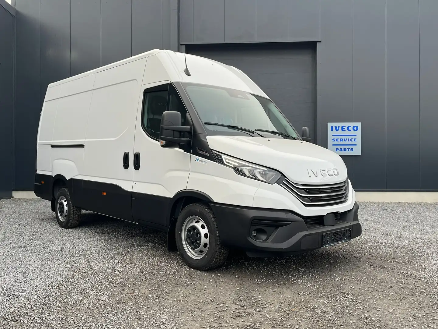 Iveco Daily Daily 35S18HA8 V MY'25 Blanc - 1