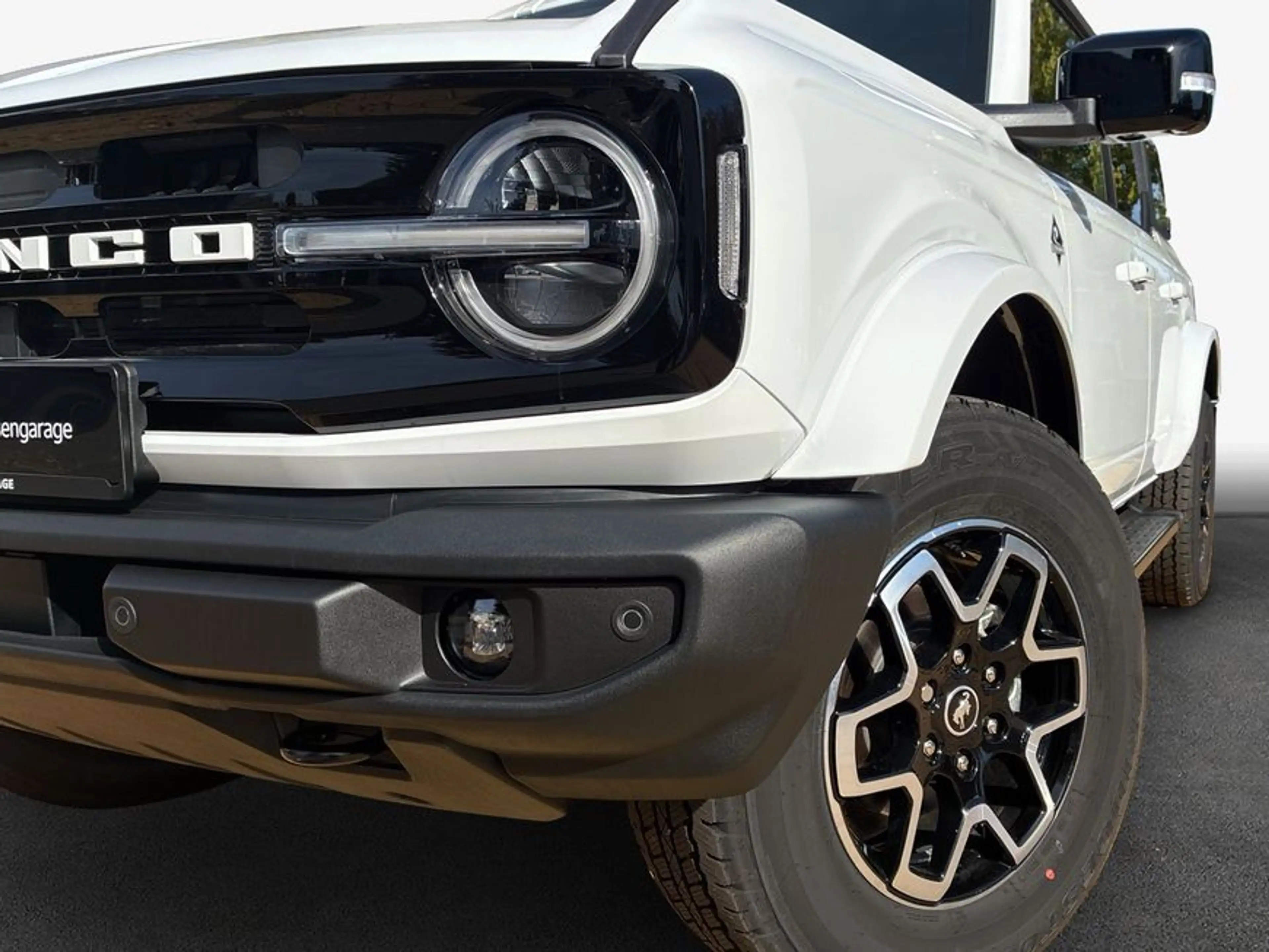 Ford Bronco 2.7 EcoBoost V6 Outer Banks — photo 6