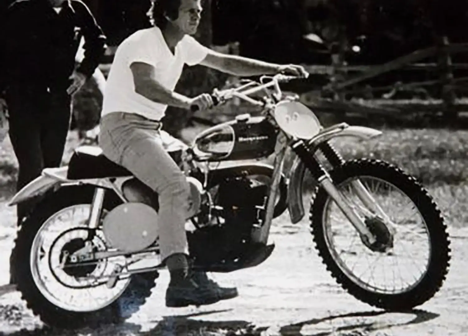 Husqvarna Steve McQueen Renntank mit Dokumentation - 1