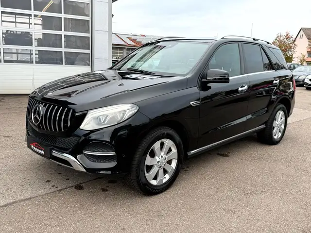 Mercedes-Benz GLE 350 d 4Matic Leder Braun_LED_Navi_AHK_Memory