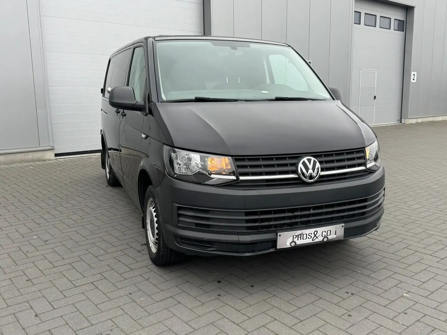 Volkswagen Transporter UTILITAIRE / 3 PLACES / CLIM / TVA RECUPERABLE Schwarz - 1