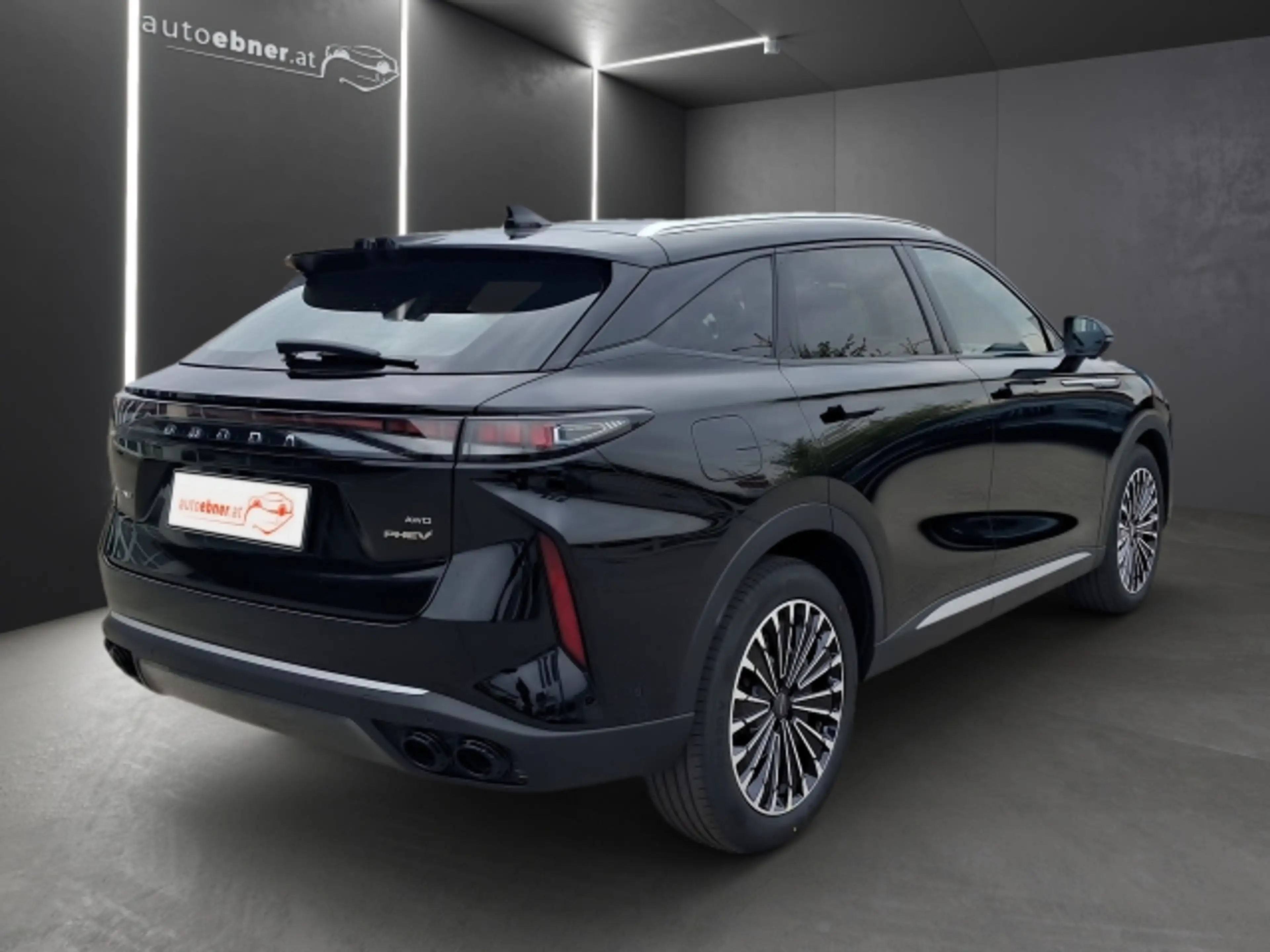 Omoda 9 Omoda 9 Plug-In Hybrid — photo 5
