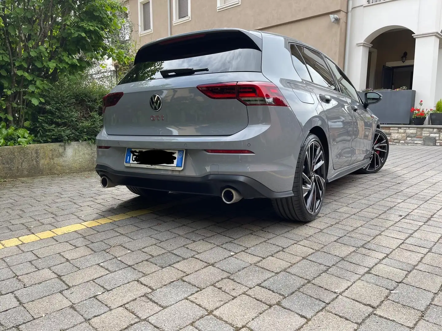 Volkswagen Golf GTI Golf 8 GTI 2.0 tsi 245cv dsg Grigio - 2