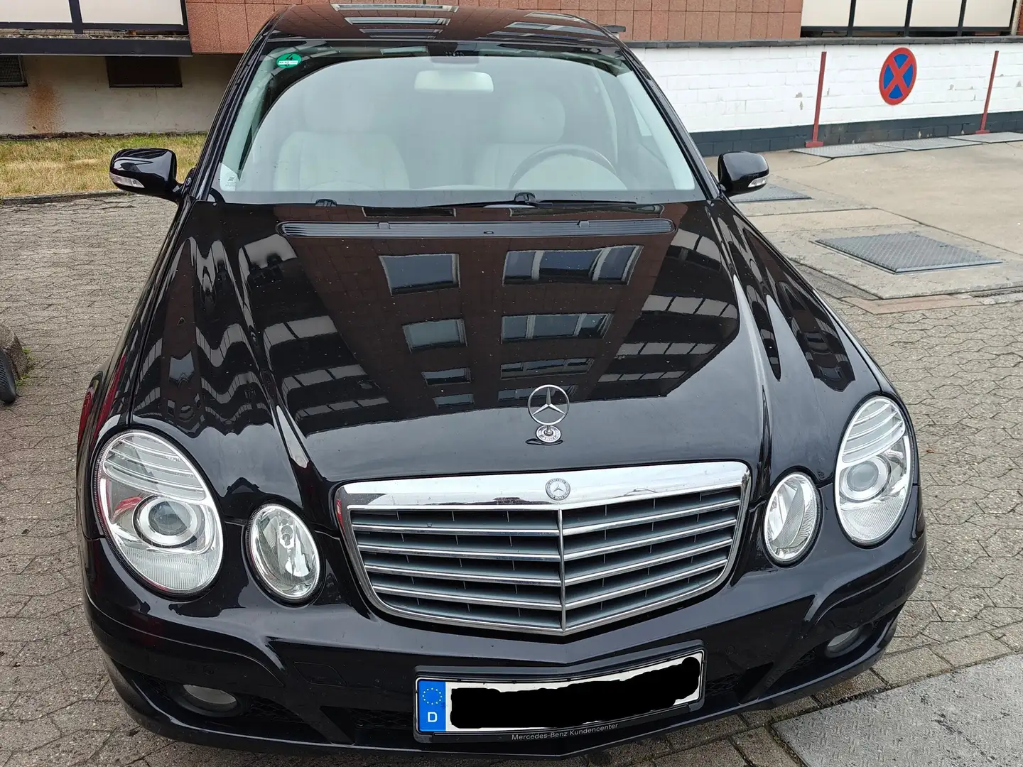 Mercedes-Benz E 220 E-Klasse Diesel CDI Automatik Elegance Noir - 1
