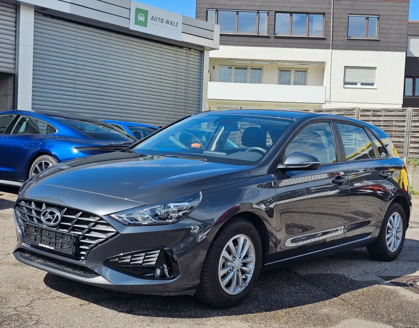 Hyundai i30 lim. 1,0 T-GDI Comfort Grau - 2