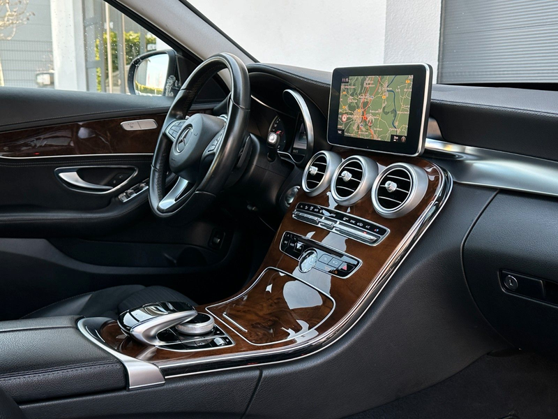 Mercedes-Benz C 400 4M*LUXURY*AMBIENT*BURM*DIST+*COMAND*KAMERA — photo 10