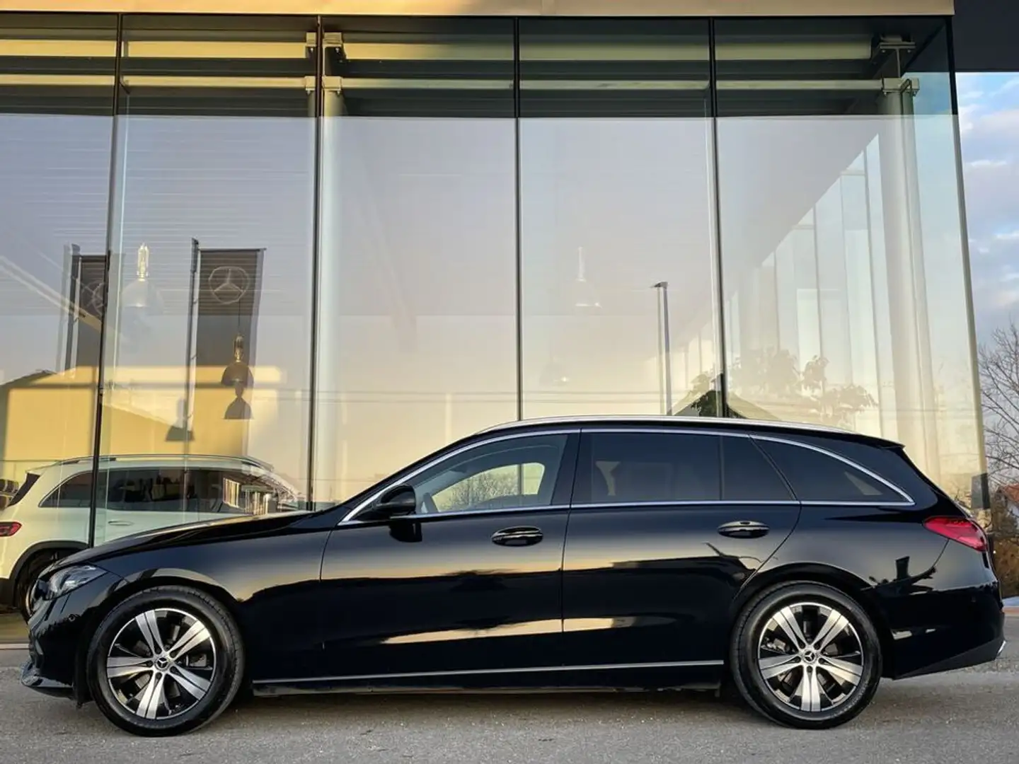 Mercedes-Benz C 200 d T-Modell*WINTER-PAKET*LED*RÜCKFAHRKAMERA* Nero - 2