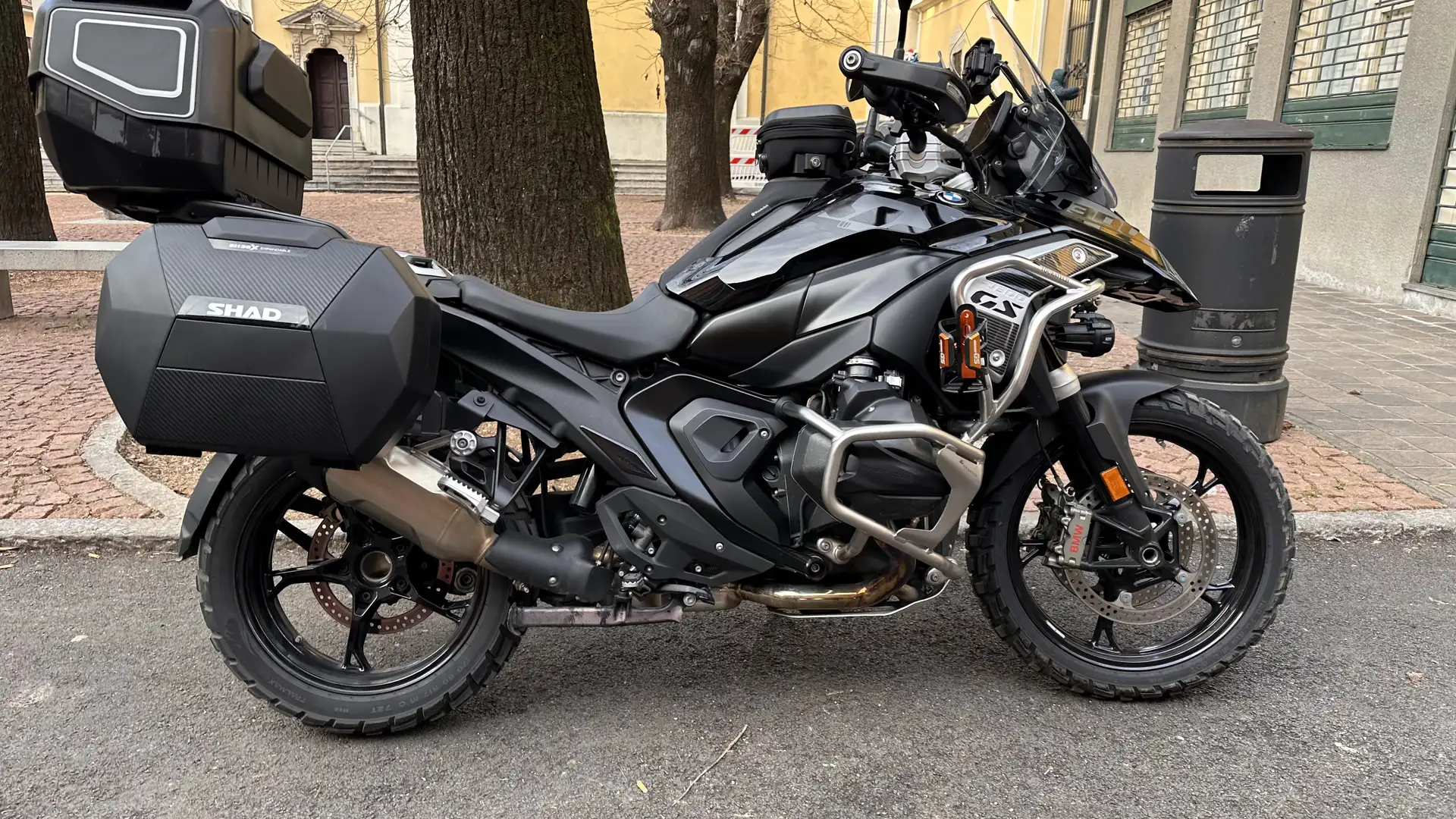 BMW R 1300 GS std - 1