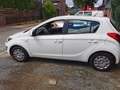 Hyundai i20 1.1 CRDi Style bijela - thumbnail 2