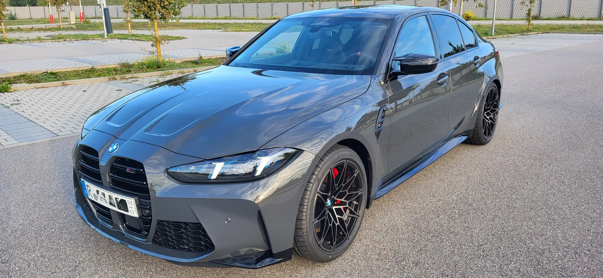 BMW M3 M3 Competition M xDrive Grau - 1