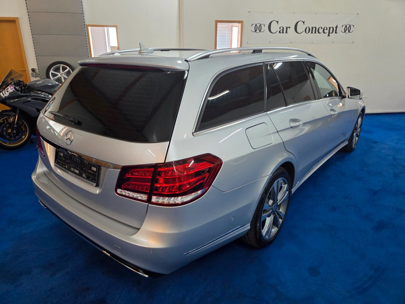 Mercedes-Benz E 350 T BT 4MATIC Pano Sitzklima Airmatic Massag — photo 4