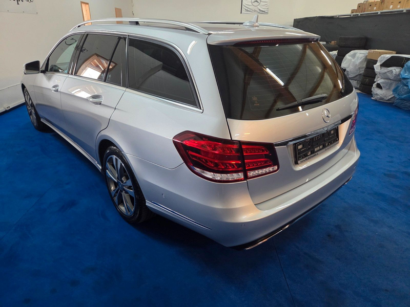 Mercedes-Benz E 350 T BT 4MATIC Pano Sitzklima Airmatic Massag — photo 5
