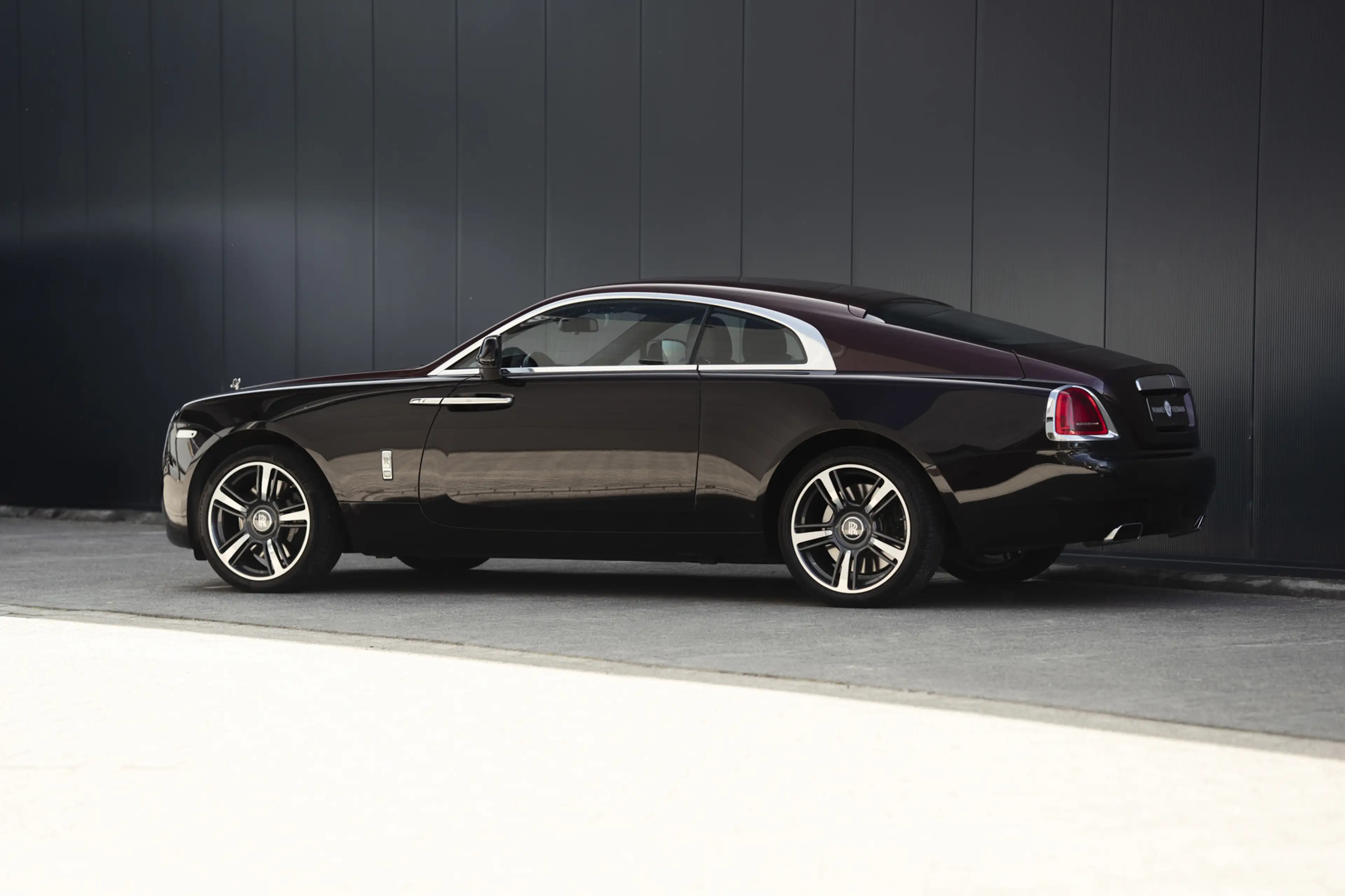 Rolls-Royce Wraith 6.6 V12 — photo 4