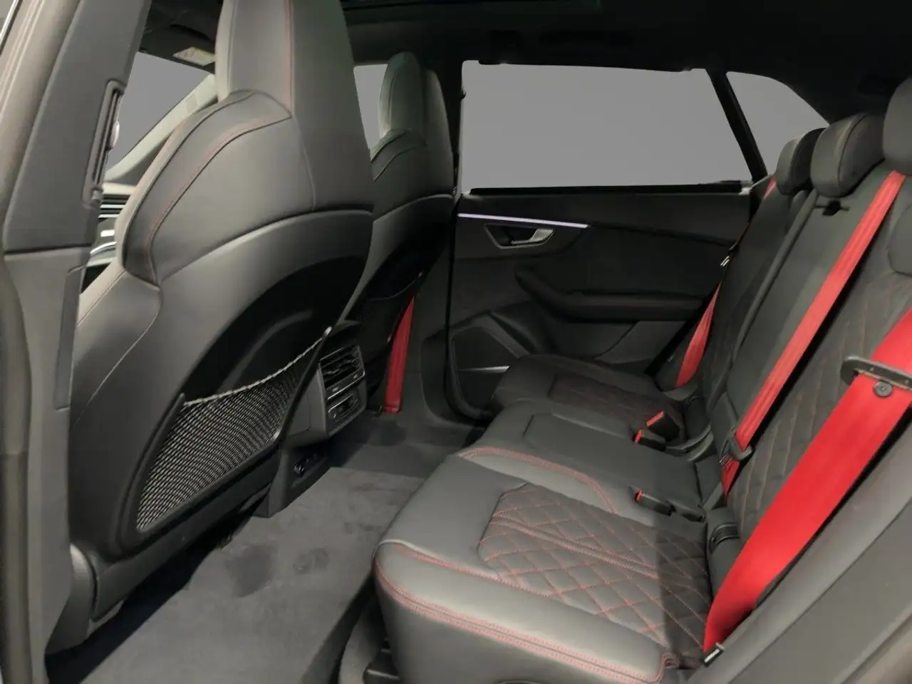 Audi Q8 TFSI e quattro tiptronic 11