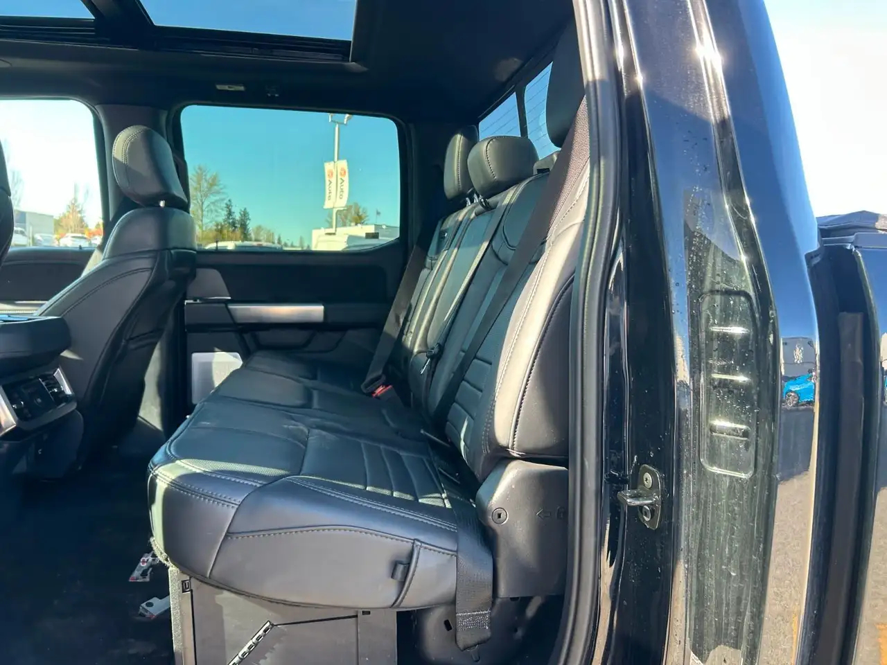 Ford F 350 снимка Ford F 350