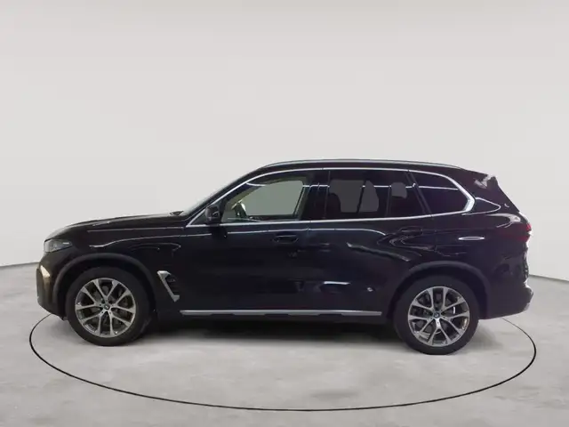 BMW X5 view 6