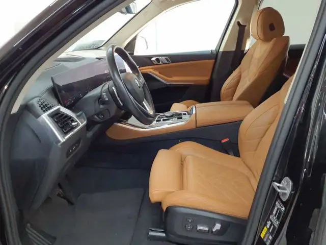 BMW X5 view 7