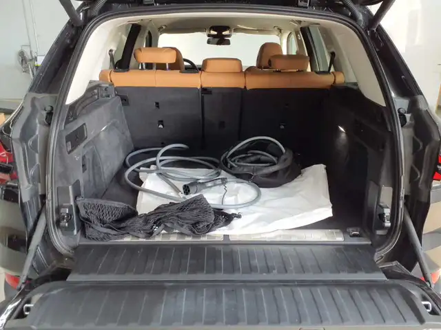 BMW X5 view 15