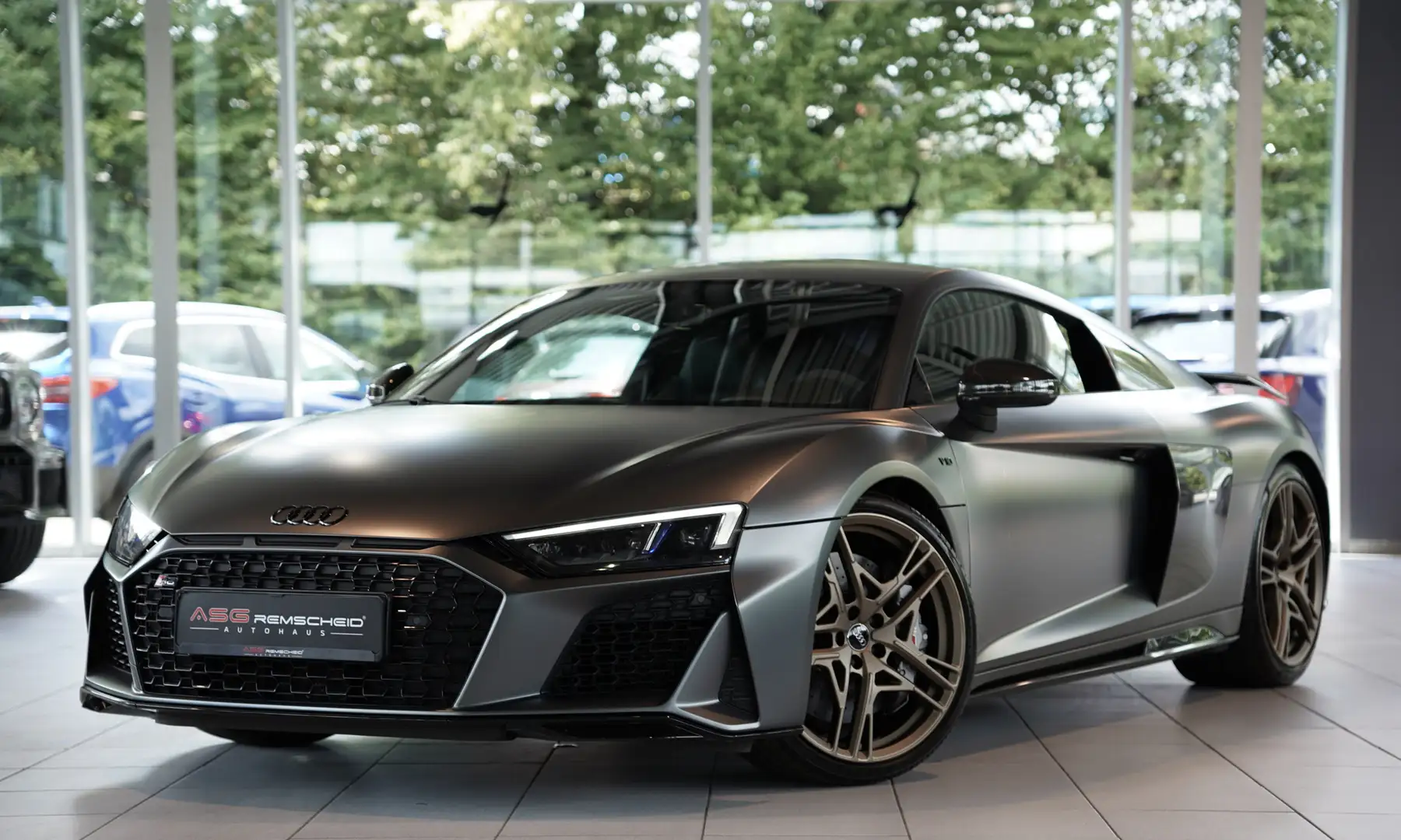 Audi R8 V10+ Performance *Decennium edition 42of222* Grau - 1