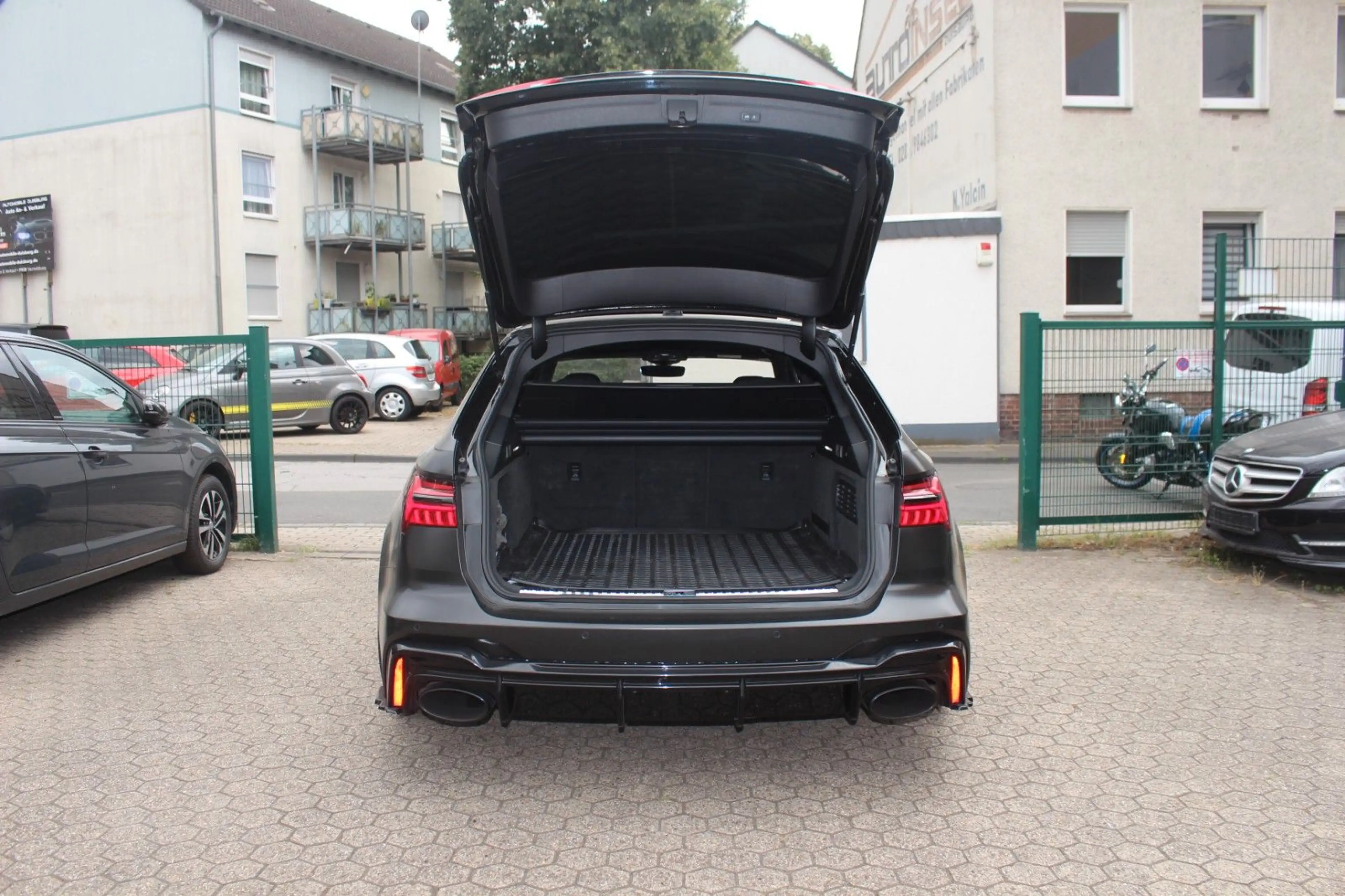 Audi RS6 4.0 quattro/GARANTIE/Performance/HdUp/Softcl — photo 9
