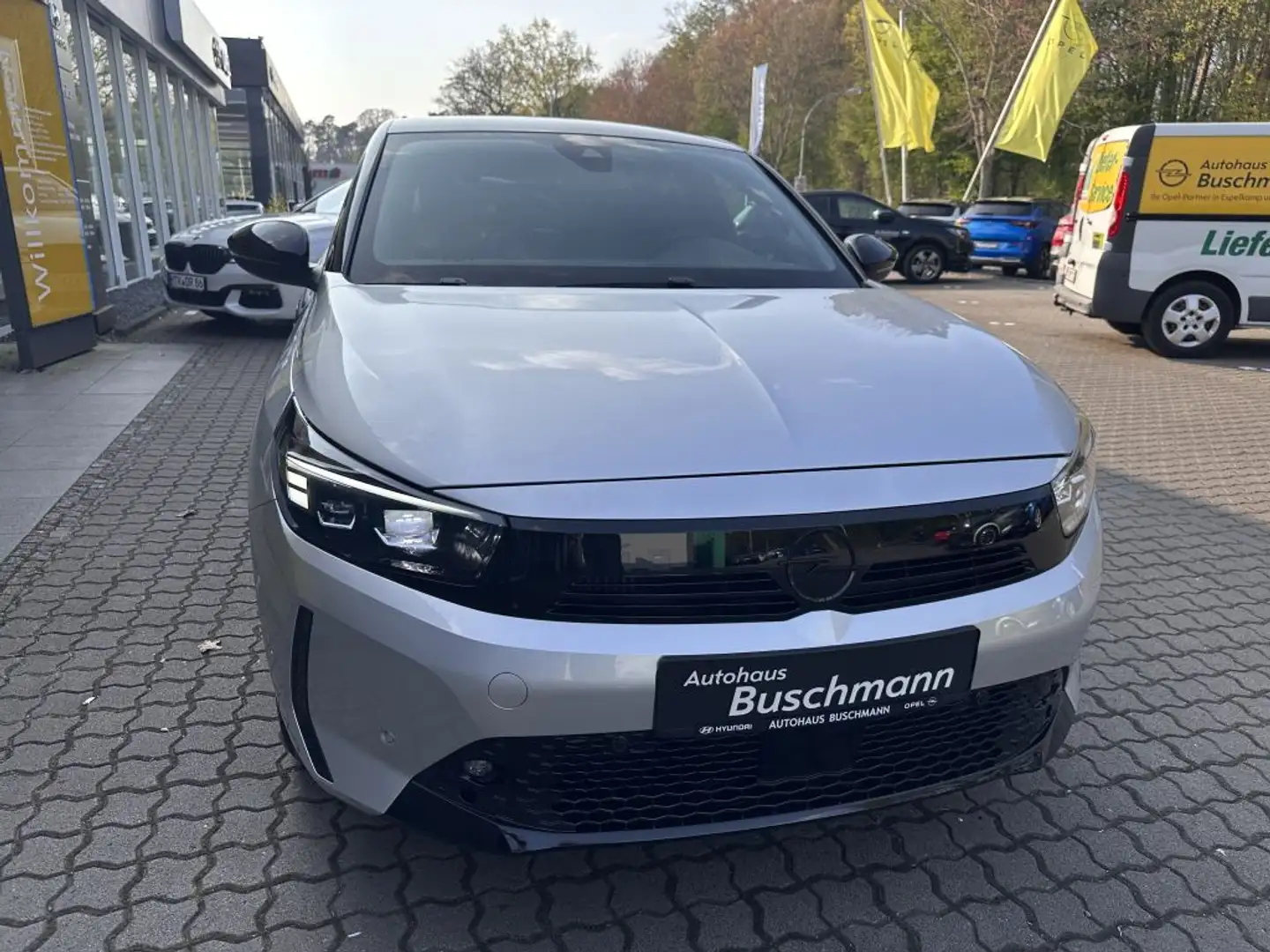 Opel Corsa GS AT + MATRIX+NAVI+ Silber - 2