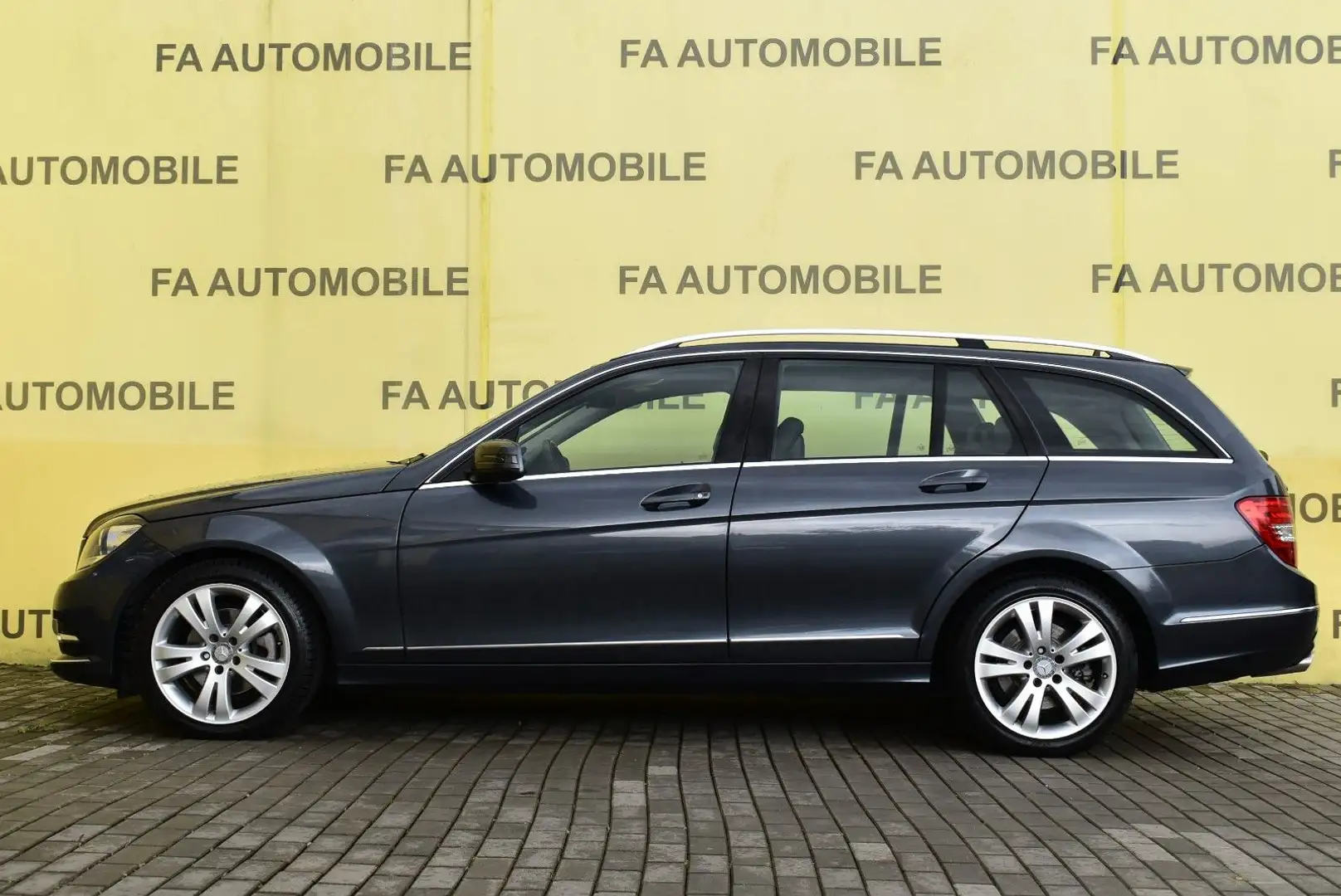 Mercedes-Benz C 220 T CDI BE/NAVI/XENON/SHZ/PDC/ALU/ Grey - 2