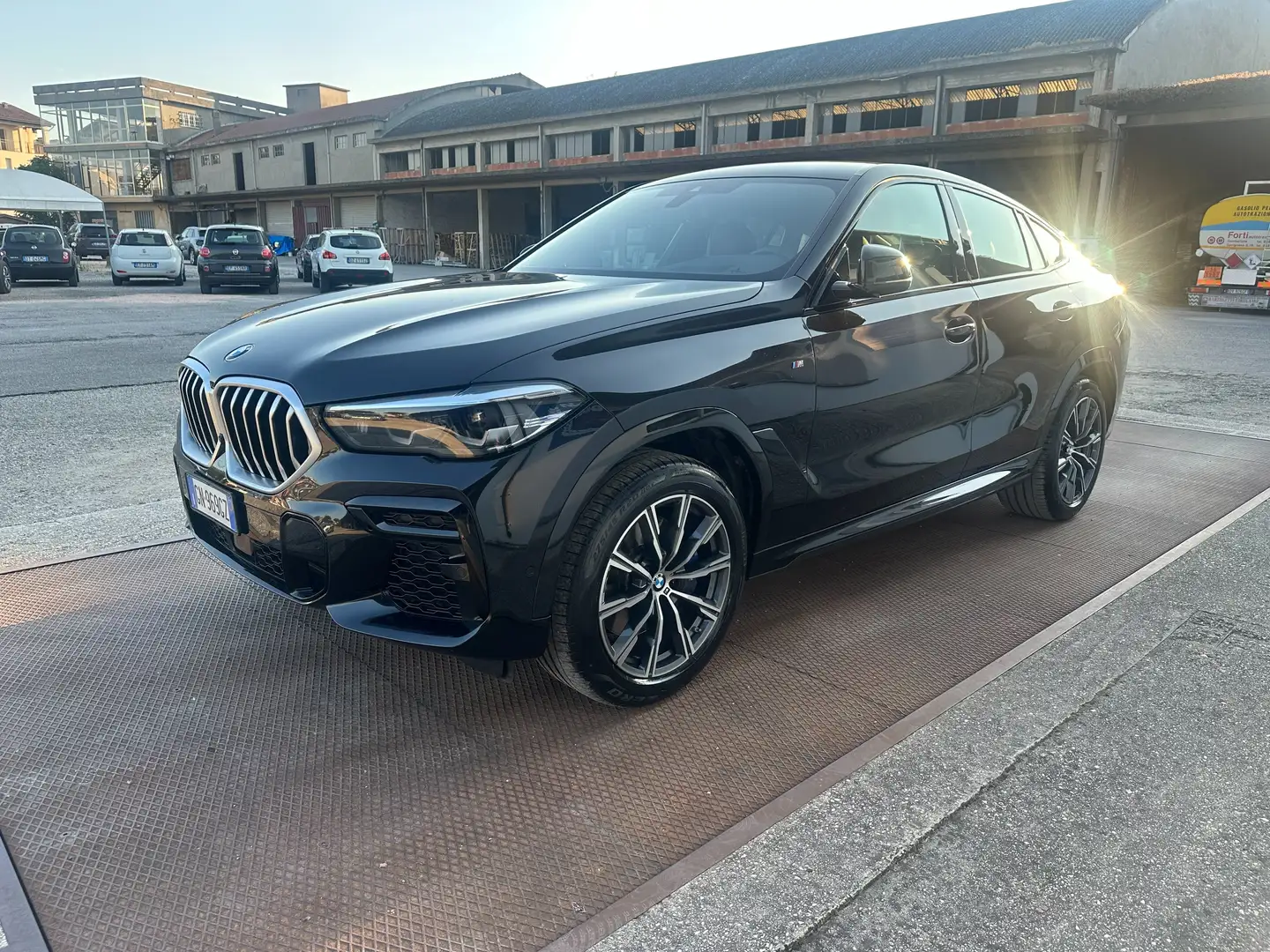 BMW X6 X6 G06 xdrive30d mhev 48V Msport auto Nero - 1