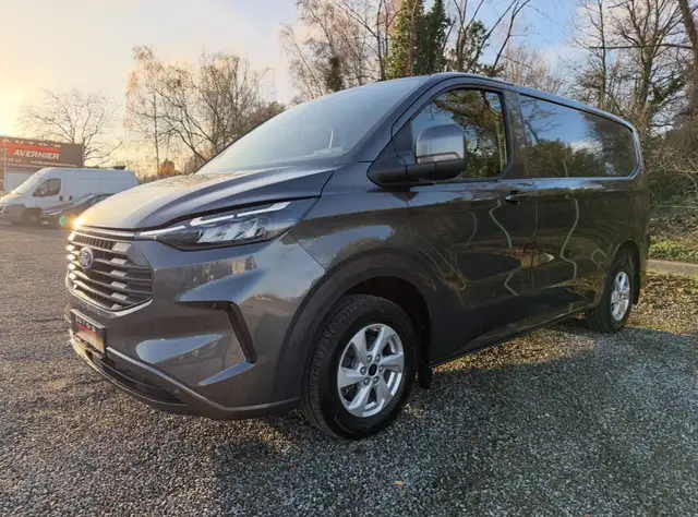 Ford Transit Custom 2.0//L1//136Pk//Limited//Automaat//€29990 ExBtw