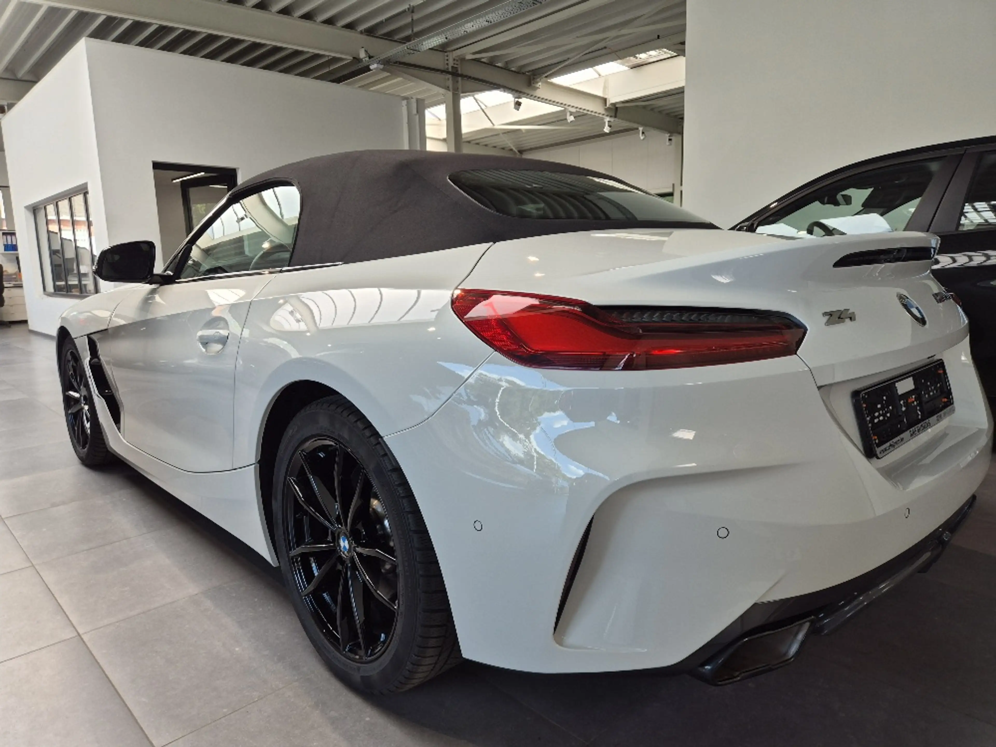 BMW Z4 Z4 M40I — photo 2
